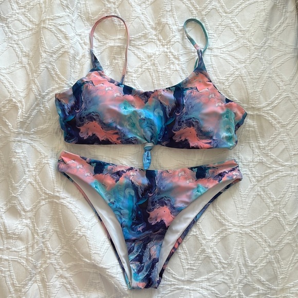 Bikini set (size M) - Picture 1 of 6